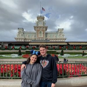 Meet your Posher, Analysa